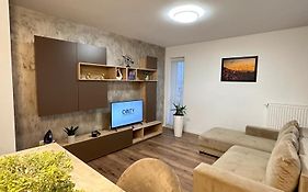 Deluxe Cozy Apartments - Coresi Mall #Brasov
